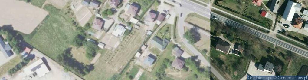 Zdjęcie satelitarne Pawilon Handlowy