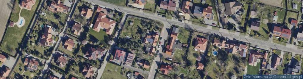 Zdjęcie satelitarne Pebe Forward