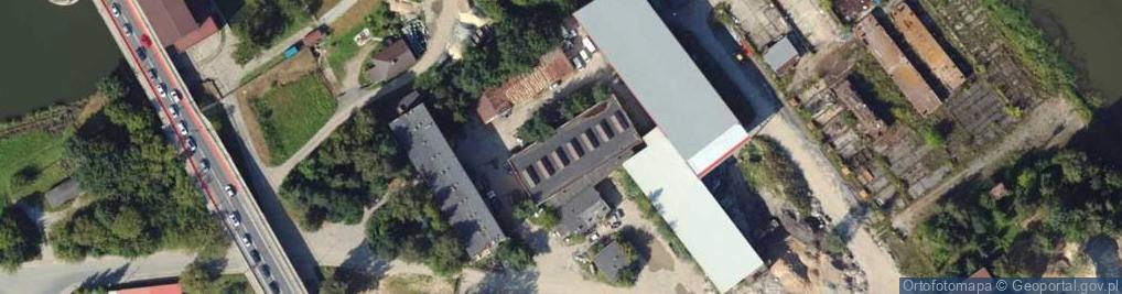 Zdjęcie satelitarne Petrotechnika w Likwidacji