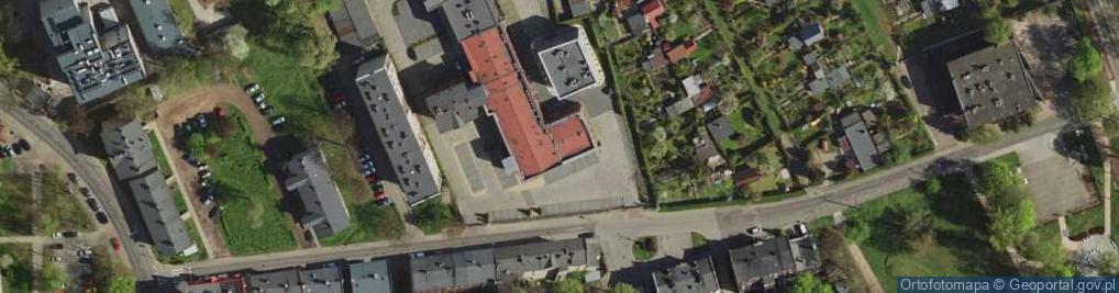 Zdjęcie satelitarne Pimedia Group