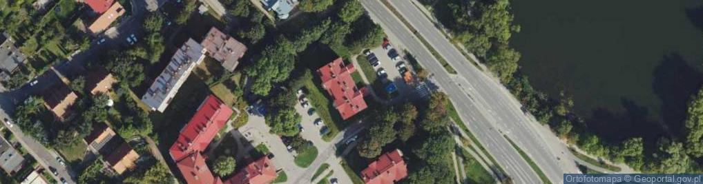Zdjęcie satelitarne Pinio