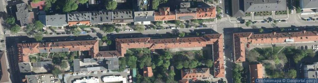 Zdjęcie satelitarne Piotr Baron Group Instytut Coachingu i Szkoleń Baron Music Baron Edition