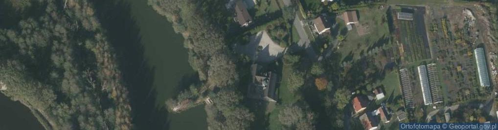 Zdjęcie satelitarne Pol Domy
