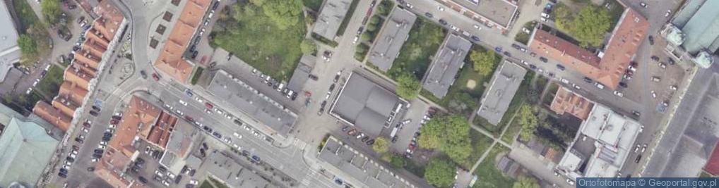 Zdjęcie satelitarne Pośrednictwo Handlowo Usługowe