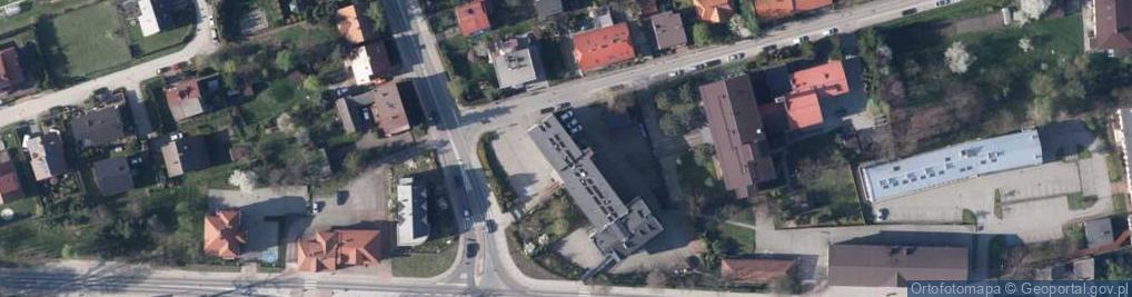 Zdjęcie satelitarne Powiatowe Zrzeszenie Ludowych Zespołów Sportowych w Wadowiacach