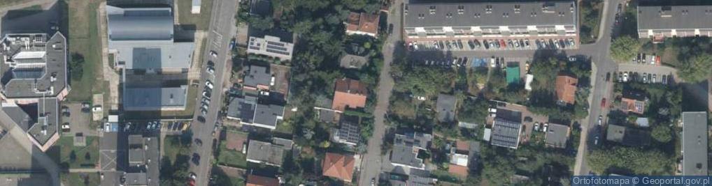 Zdjęcie satelitarne Profax