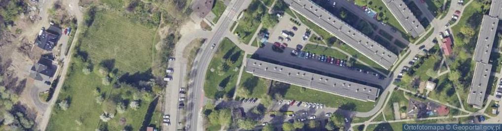 Zdjęcie satelitarne przed Handlowe Rogan Cerowski Przemysław Grzegorczyk Anna