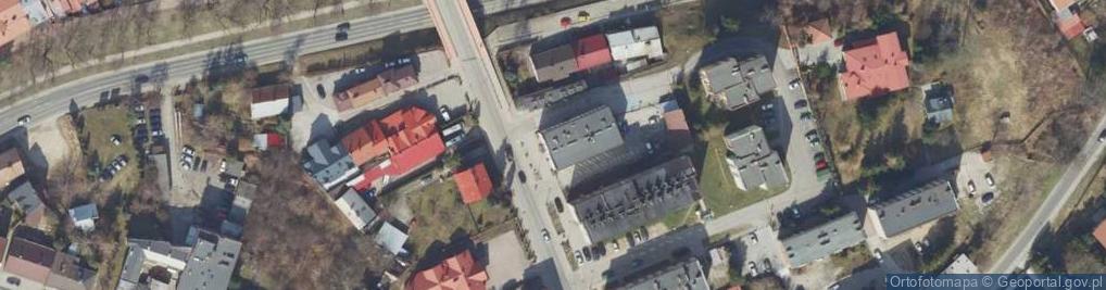 Zdjęcie satelitarne Przedsiębiorstwo Gospodarki Komunalnej i Mieszkaniowej w Jarosła