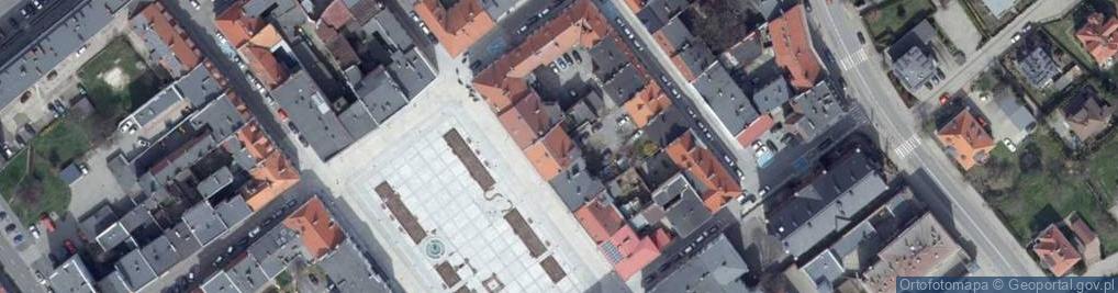 Zdjęcie satelitarne Przedsiębiorstwo Handlowe Row Mot