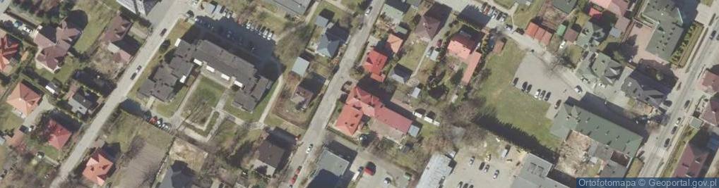 Zdjęcie satelitarne Przedsiębiorstwo Handlowo Usługowe
