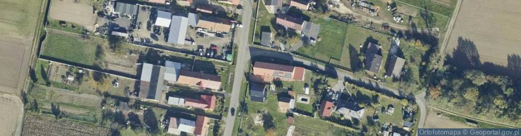 Zdjęcie satelitarne Przedsiębiorstwo Handlowo Usługowe