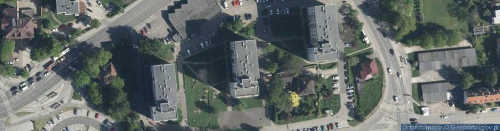 Zdjęcie satelitarne Przedsiębiorstwo Handlowo Usługowe