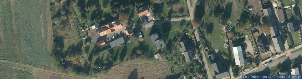 Zdjęcie satelitarne Przedsiębiorstwo Handlowo Usługowe