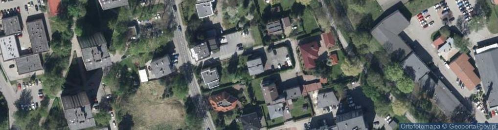 Zdjęcie satelitarne Przedsiębiorstwo Handlowo Usługowe