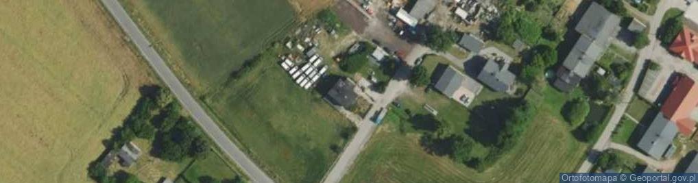 Zdjęcie satelitarne Przedsiębiorstwo Handlowo Usługowe
