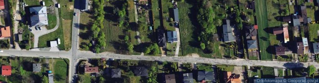 Zdjęcie satelitarne Przedsiębiorstwo Handlowo Usługowe