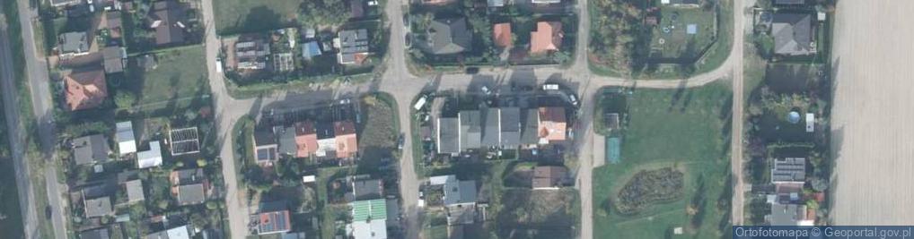 Zdjęcie satelitarne Przedsiębiorstwo Handlowo Usługowe