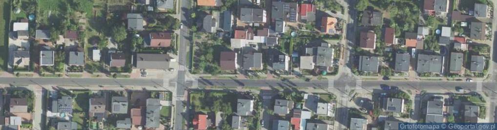 Zdjęcie satelitarne Przedsiębiorstwo Handlowo Usługowe