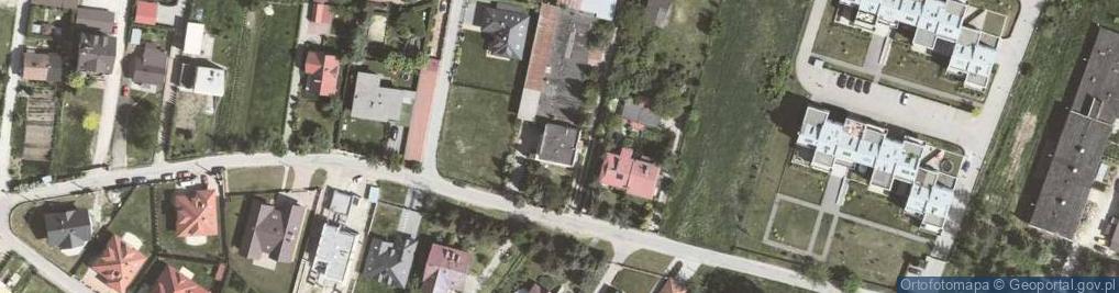Zdjęcie satelitarne Przedsiębiorstwo Usługowo Handlowe