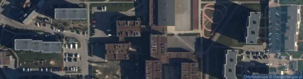 Zdjęcie satelitarne Przedszkole z Oddziałami Integracyjnymi Akademia Przedszkolaka z Siedzibą w Kartuzach Os Wybickiego 33