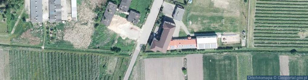 Zdjęcie satelitarne Publiczna Szkoła Podstawowa im Henryka Sienkiewicza w Halasach