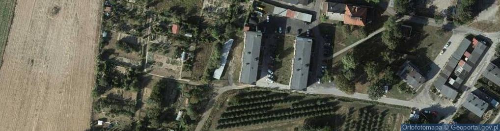 Zdjęcie satelitarne Publiczna Szkoła Podstawowa im MJR H Dobrzańskiego Hubala w Przybranowie
