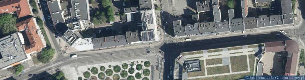 Zdjęcie satelitarne Queen S Kalisiak Iwona i Mencel Tomasz