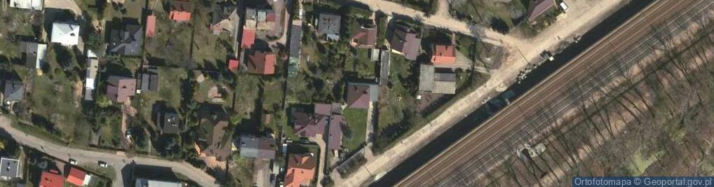 Zdjęcie satelitarne Quercus Rafał Gintowt-Dziewałtowski