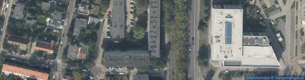 Zdjęcie satelitarne Radosław Łaźniak Wspólnik Spółki Cywilnej Biesiada Decora Indywidualna Praktyka Lekarska