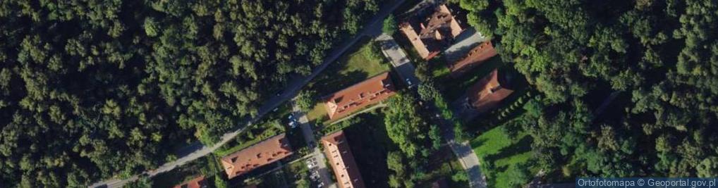 Zdjęcie satelitarne Reha Med