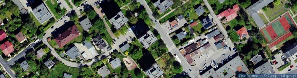 Zdjęcie satelitarne Revit Daniel Loranc