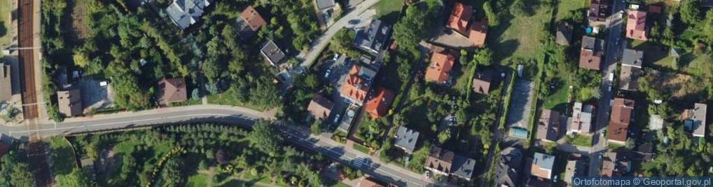 Zdjęcie satelitarne Robert Kenny William Despard Jan Juras