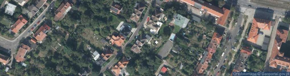 Zdjęcie satelitarne Roll Tech