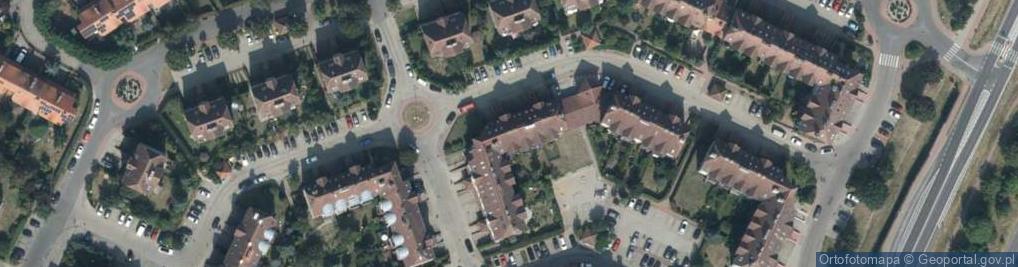 Zdjęcie satelitarne Salvada Michał Kokoszyński