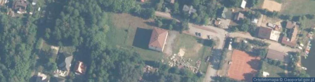 Zdjęcie satelitarne Samorządowa Szkoła Podstawowa nr 1 im Emilii Peck w Suchedniowie