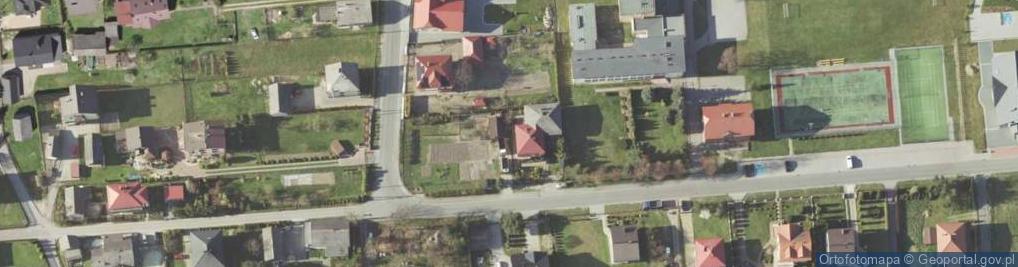 Zdjęcie satelitarne Samorządowy Zespół Szkół w Gorzowie im Marii Konopnickiej Przedszkole Samorządowe w Gorzowie