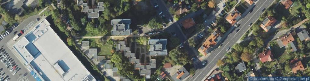 Zdjęcie satelitarne Serwis Medyczny Elamed