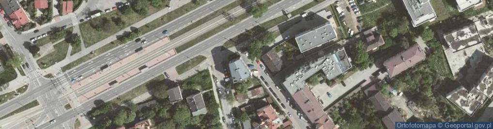 Zdjęcie satelitarne Ski Pool PZN