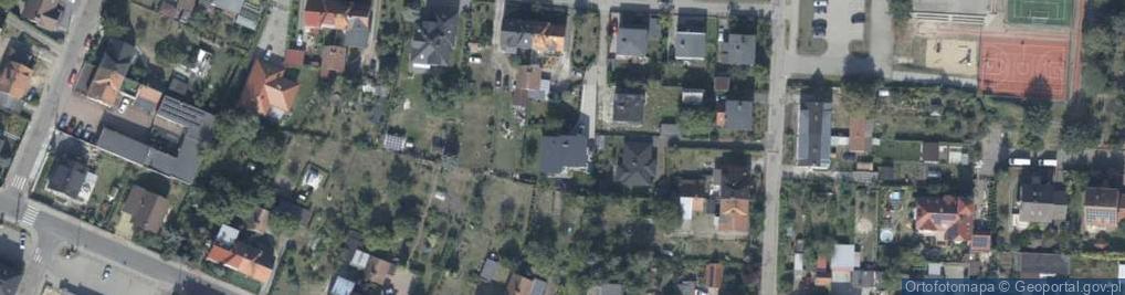 Zdjęcie satelitarne Sklep z Odzieżą Pochodzenia Zagranicznego