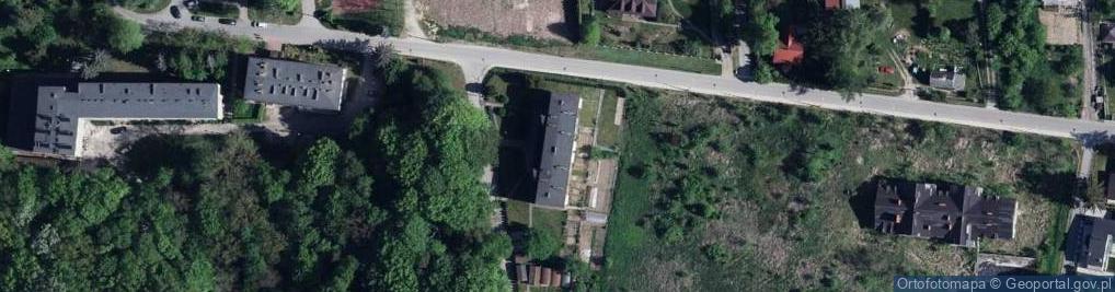 Zdjęcie satelitarne Spółdzielnia Budowlano Mieszkaniowa Placówka w Nałęczowie