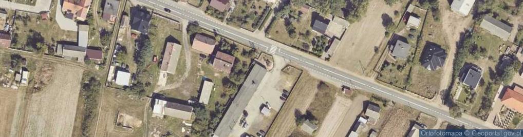 Zdjęcie satelitarne Spółdzielnia Kółek Rolniczych w Choczu z S Olesiec Stary [ w Likwidacji