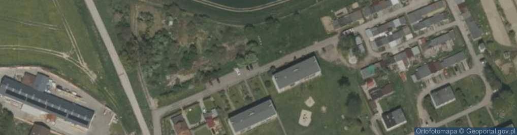 Zdjęcie satelitarne Spółdzielnia Mieszkaniowa w Ujeździe