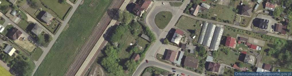 Zdjęcie satelitarne Spółdzielnia Transportu Handlu i Usług w Niedrzwicy