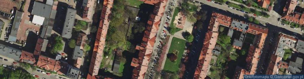 Zdjęcie satelitarne Sprzedaż Detaliczna
