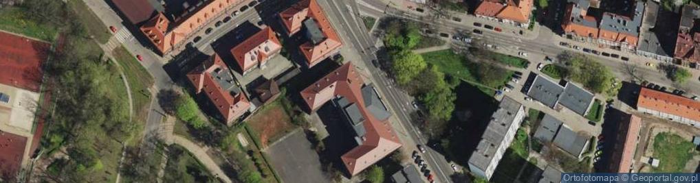 Zdjęcie satelitarne Stowarzyszenie Absolwenów i Sympatyków i Liceum Ogólnokształcącego im Jana Smolenia w Bytomiu Smoleniacy