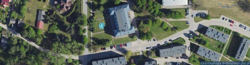 Zdjęcie satelitarne Stowarzyszenie Mieszkańców Miasta Poręba