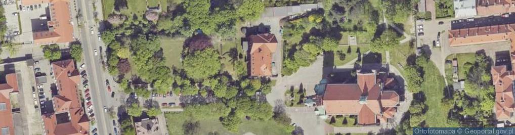 Zdjęcie satelitarne Stowarzyszenie Pamięci Tragedii Śląskiej 1945 z Siedzibą w Knurowie