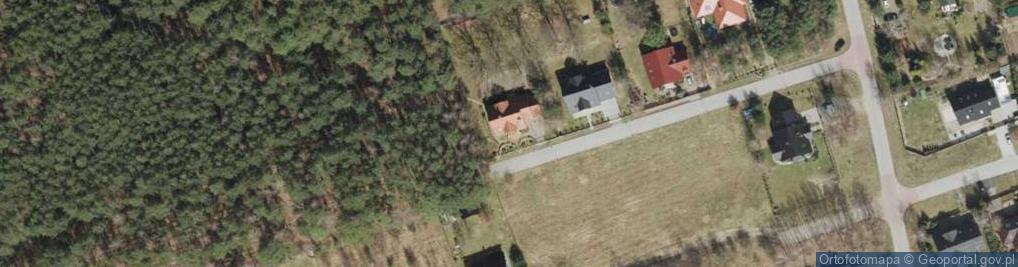 Zdjęcie satelitarne Strojenie Korekta Naprawa Pianin i Fortepianów