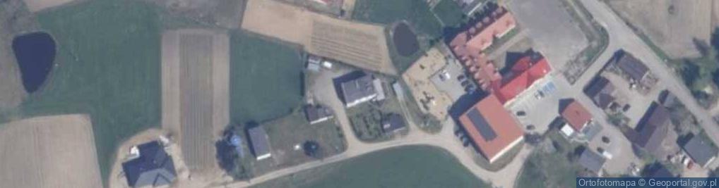 Zdjęcie satelitarne Szkoła Podstawowa im KS Anastazego Sadowskiego w Lisich Jamach
