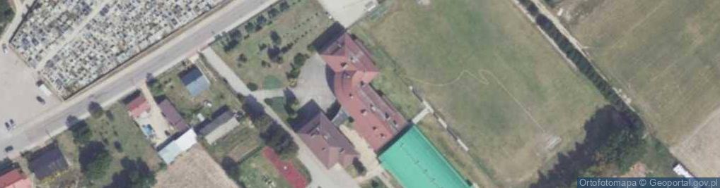 Zdjęcie satelitarne Szkoła Podstawowa im Marszałka Józefa Piłsudskiego w Wieczfni Kościelnej